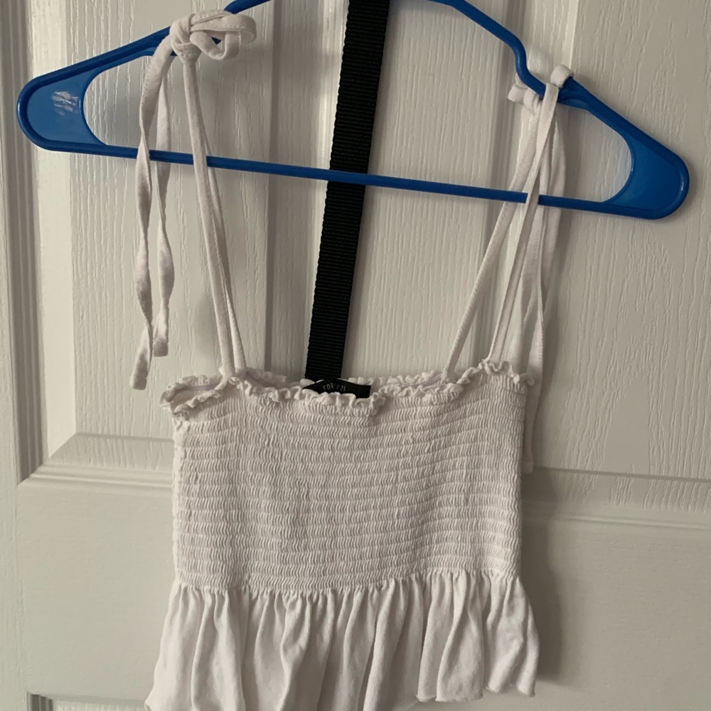 Forever21 white ruched crop top adjustable straps